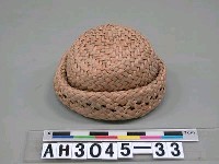 藏品(草編童玩帽)的圖片